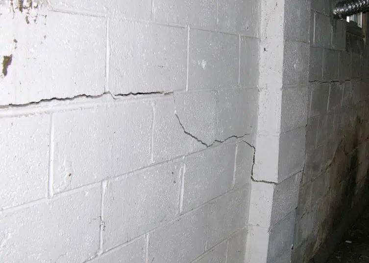 Potential Structural Issues with Foundation Wall Cracking